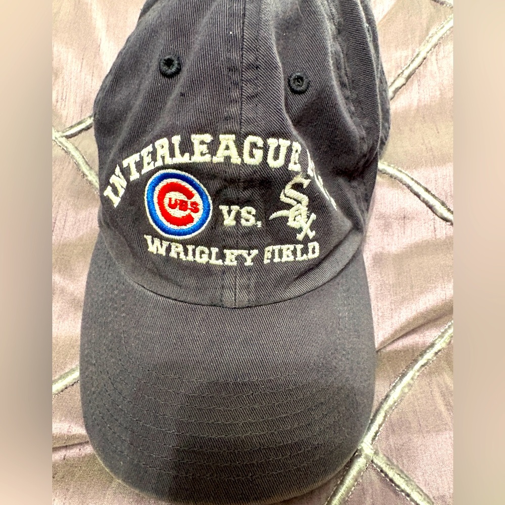 Men’s Cubs Sox baseball cap